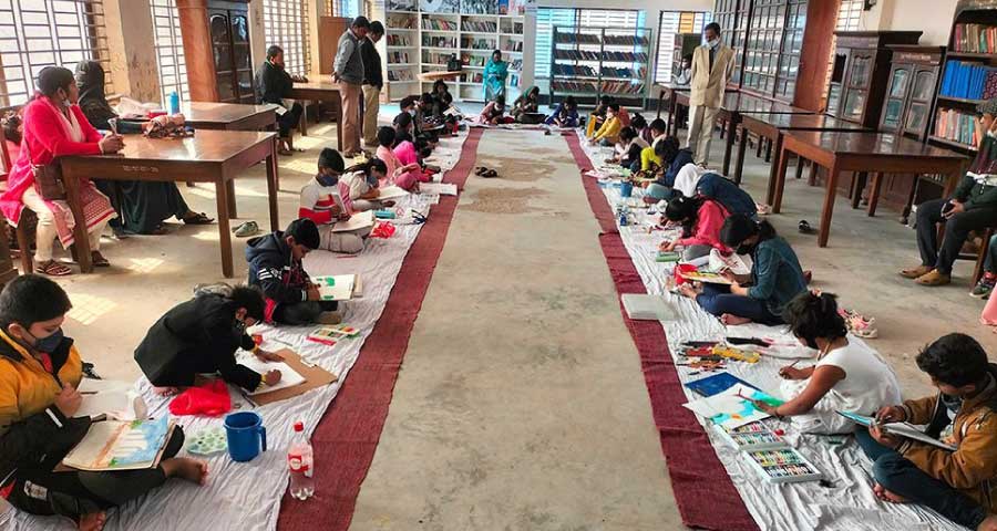 কিশোরগঞ্জে চিত্রাঙ্কন প্রতিযোগিতা