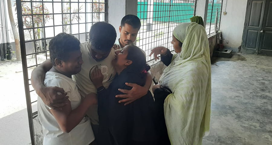 ময়মনসিংহে ইজিবাইককে ধাক্কা দিয়ে খাদে ট্রাক, নিহত ৩