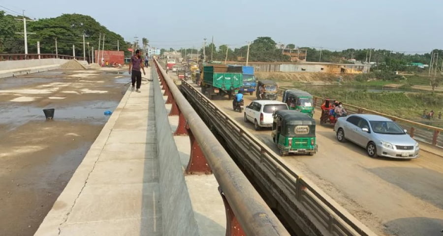 ঈদ যাত্রায় যানজটের চাপ সামলাবে মটকি ভাঙা ব্রিজ