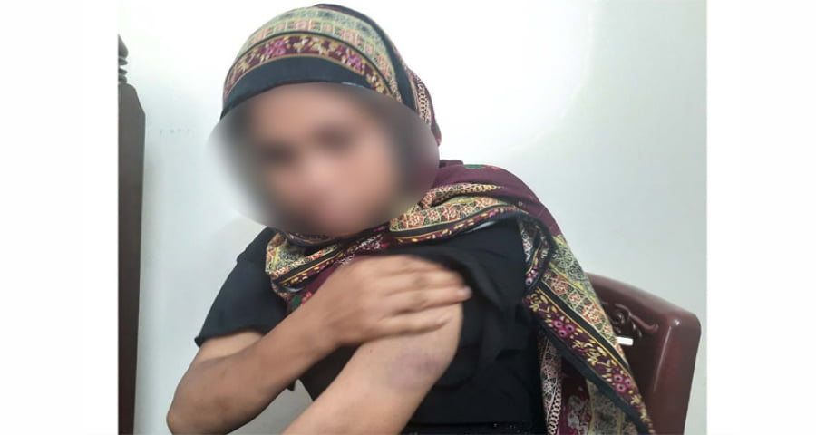 যৌতুকের জন্য মরিচের গুঁড়া ডলে নির্যাতন, অভিযুক্ত গ্রেপ্তার