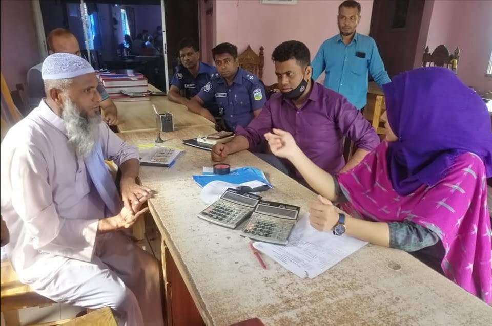 ৫ হাজার লিটার সয়াবিন মজুদ করে জরিমানা গুনলেন ৫০ হাজার টাকা