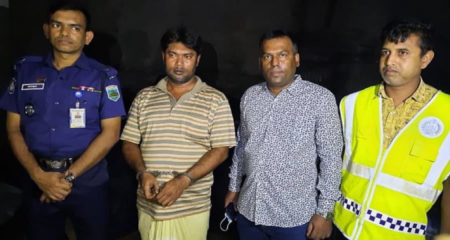 জব্দ করা ২৬ হাজার লিটার সয়াবিন তেল বিক্রি হবে ১১০ টাকা লিটার