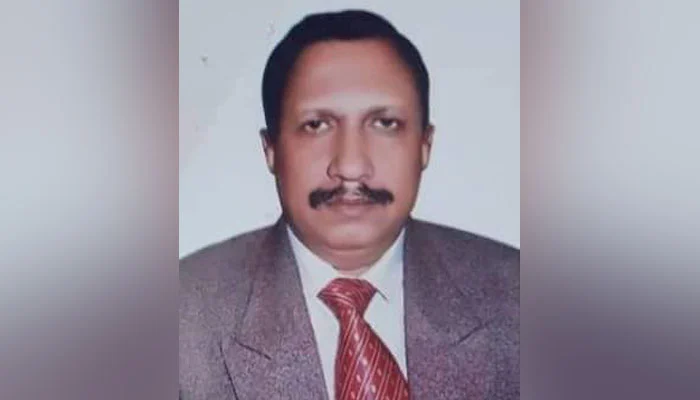 ময়মনসিংহে সাবেক ওসি ও তার তিন ছেলের বিরুদ্ধে দুদকের মামলা