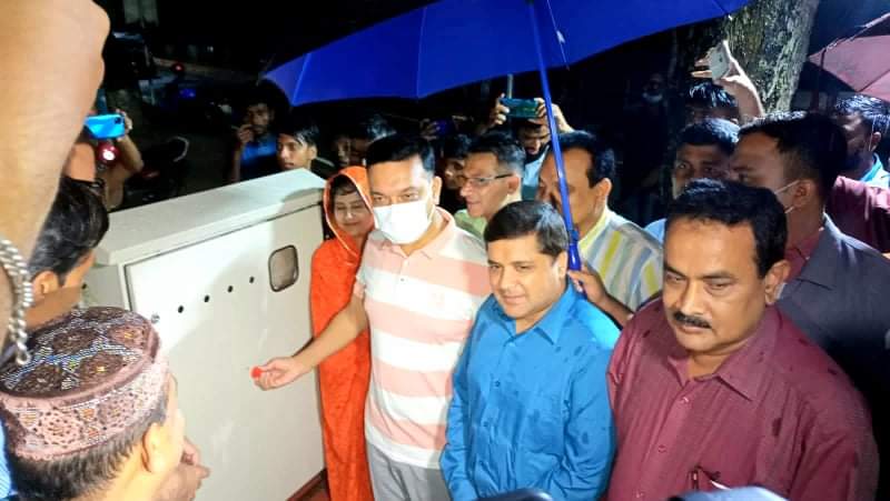 গার্ডেন লাইটে সজ্জিত জয়নুল উদ্যান