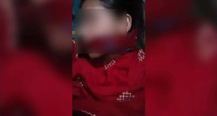 স্কুলছাত্রীকে অপহরণ করে তার ফেসবুকেই ওই ছাত্রীর মুখ বাঁধা ছবি পোস্ট !