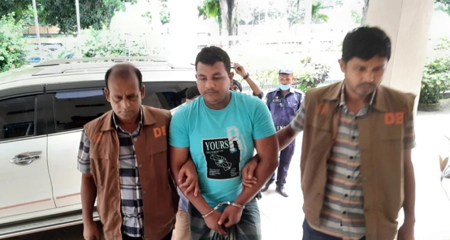 মধুপুরে বাস ডাকাতি ও গণধর্ষণ : প্রধান আসামি গ্রেপ্তার