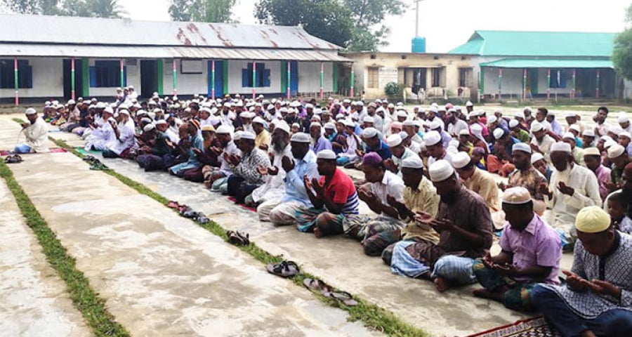 নালিতাবাড়ীতে বৃষ্টির জন্য নামাজ