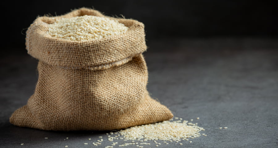 সপ্তাহের ব্যবধানে চালের দাম বেড়েছে ৪-৮ টাকা