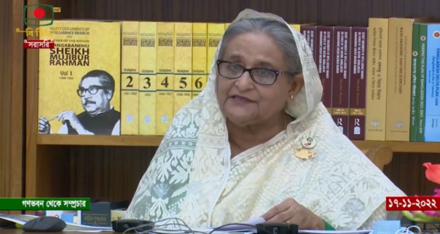 হজযাত্রীদের হয়রানি করলে কঠোর শাস্তি: প্রধানমন্ত্রী