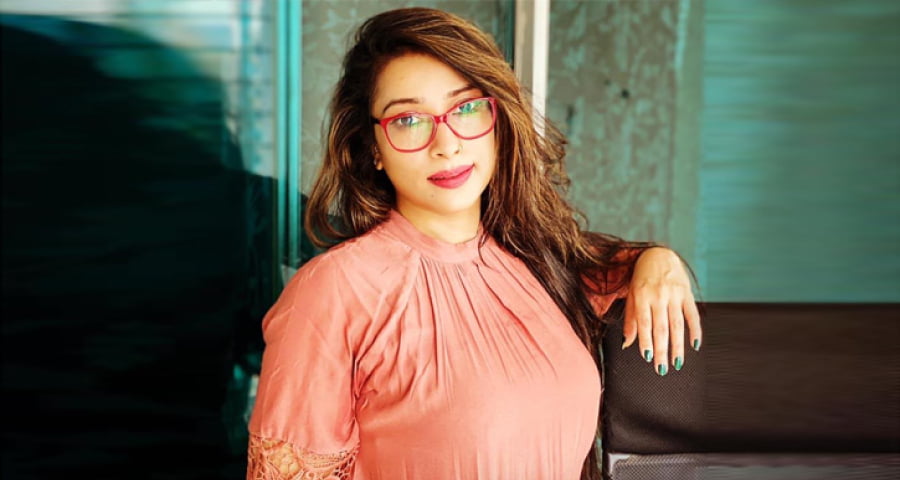 ৮ বছর বয়সে এসএসসি ও ১৭ বছরে এমবিবিএস পাস করেন ডা. সাবরিনা