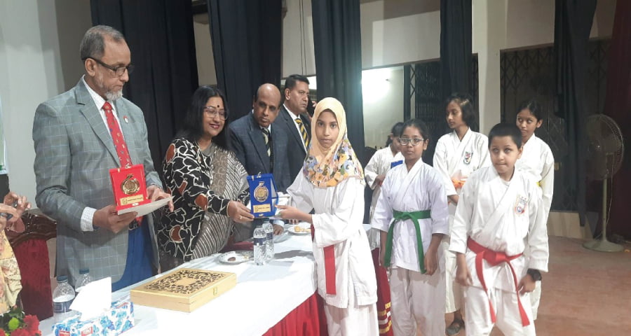 বিজয় দিবস অনুর্ধ ১৮ নারী কারাতে প্রতিযোগীতায় তানভীরের ব্রৌঞ্জ পদক জয়