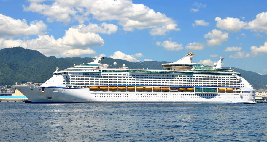 বাংলাদেশ থেকে হজযাত্রী জাহাজে করে পাঠানোর আলোচনা