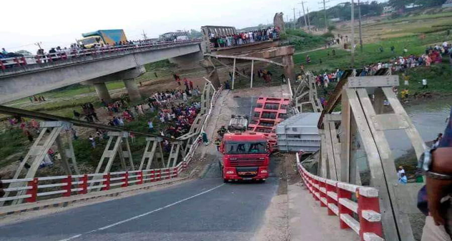 ত্রিশালে বেইলি ব্রিজ ভাঙায় ৩০ কোটি টাকা ক্ষতিপূরণ মামলা