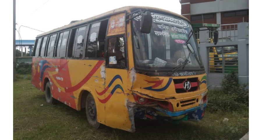 বাস ও মোটরসাইকেলের সংঘর্ষে দুই এসএসসি পরীক্ষার্থী নিহত