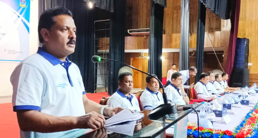 বিশ্বে শান্তি প্রতিষ্ঠায় কাজ করে যাচ্ছে বাংলাদেশ : গণপূর্ত প্রতিমন্ত্রী