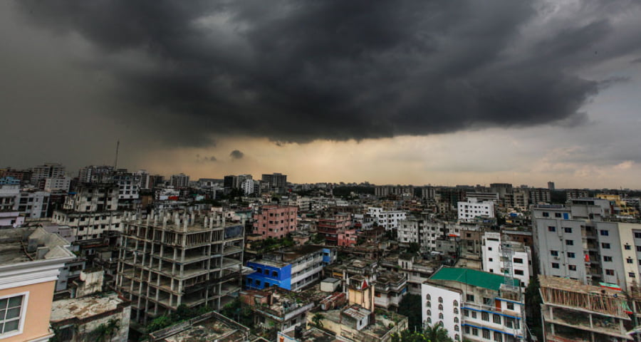দেশের ১১ অঞ্চলের ওপর দিয়ে ৬০ কিলোমিটার বেগে ঝড়ের পূর্বাভাস
