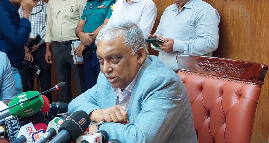 তথ্য ফাঁসের সঙ্গে জড়িতদের ছাড় নয় : স্বরাষ্ট্রমন্ত্রী