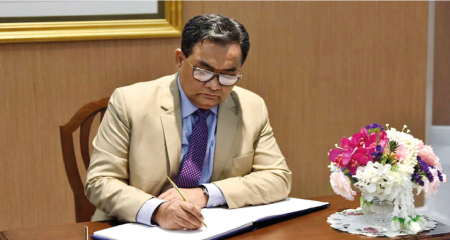 বিচার বিভাগকে রাজনৈতিক প্রভাবমুক্ত রাখতে হবে: প্রধান বিচারপতি