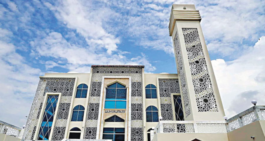 সাঈদীর জন্য দোয়া, চাকরি গেল মডেল মসজিদের ইমামের