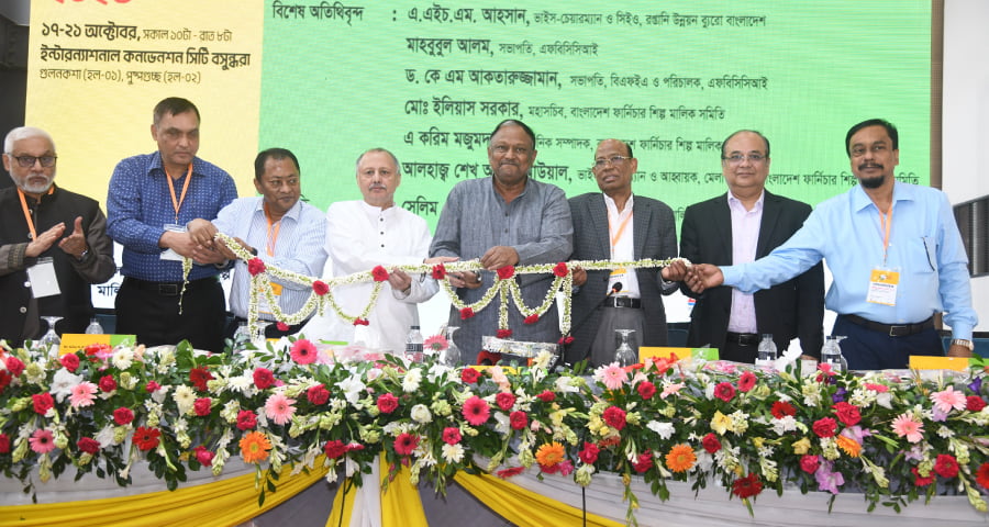 দেশের চার কোটি মানুষের জীবনযাপনের মান ইউরোপের মানুষের মতো: বাণিজ্যমন্ত্রী