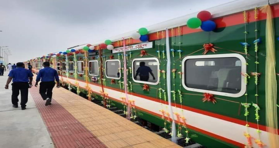 আড়াই ঘণ্টায় শেষ ঢাকা-কক্সবাজার ট্রেনের সব টিকিট