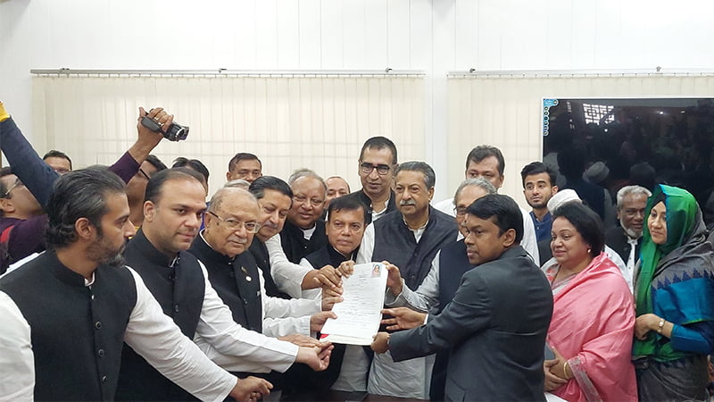 প্রধানমন্ত্রীর পক্ষে গোপালগঞ্জ-৩ আসনে মনোনয়নপত্র দাখিল