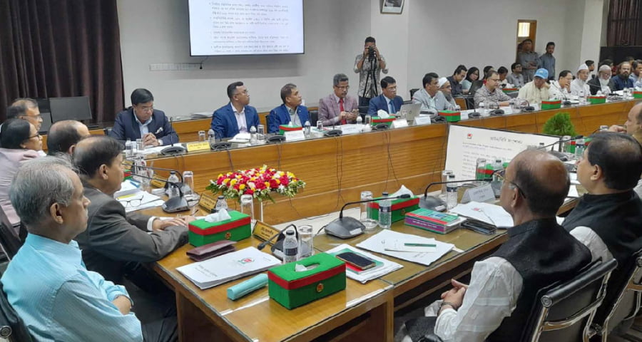 ভোটের প্রস্তুতি নিয়ে ইসির আলোচনা শুরু, প্রথম ধাপে নেই ৯ দল