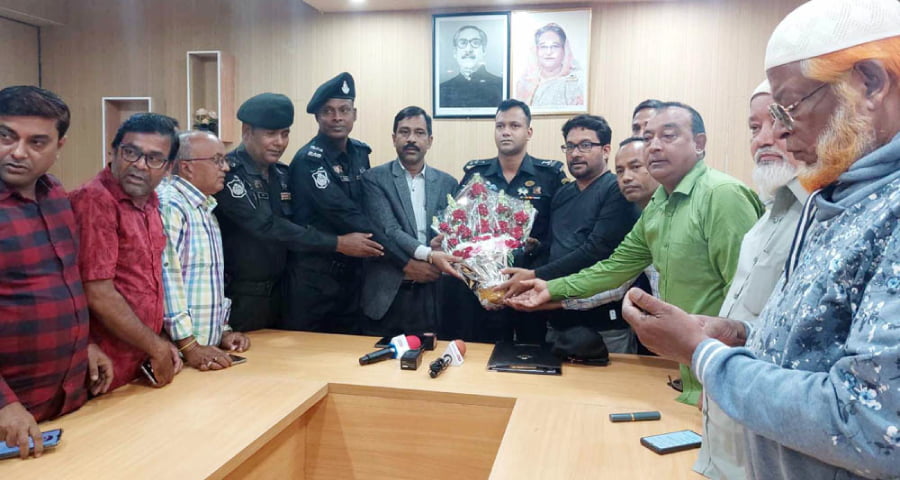 শেরপুরে সাংবাদিকদের সাথে র‌্যাব-১৪ জামালপুর ক্যাম্পের নবাগত কমান্ডারের মতবিনিময় সভা