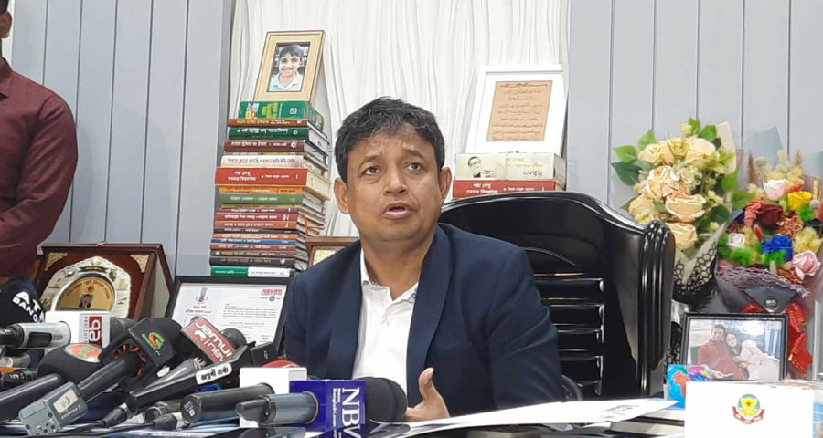 ‘অসুস্থ’ রিজভীকে খুঁজছি, শিগগিরই গ্রেপ্তার : ডিবি হারুন