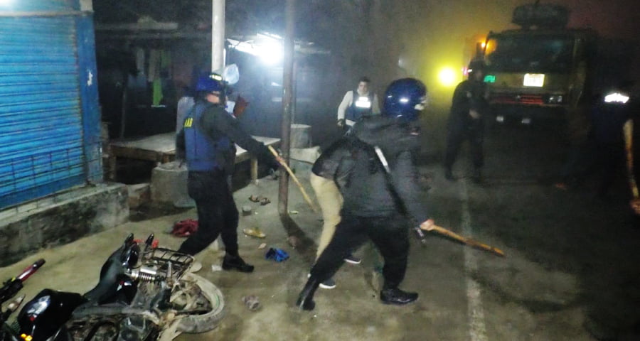 জামালপুরে স্বতন্ত্র প্রার্থীর নির্বাচনী প্রচার কেন্দ্র, মোটরসাইকেল ভাঙচুর ও অগ্নিসংযোগ