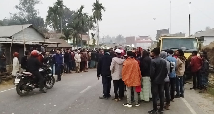 জামালপুরে ট্রাক ও সিএনজির মুখোমুখি সংঘর্ষে নিহত ৩