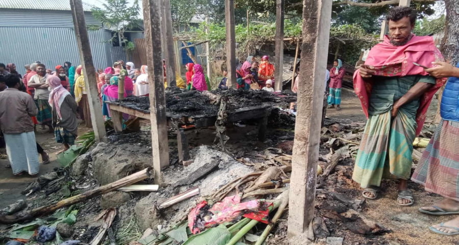 শেরপুরে অগ্নিকাণ্ডে শিশুসহ নিহত ২