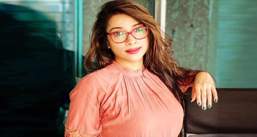 সাবরিনার বিচার শুরু