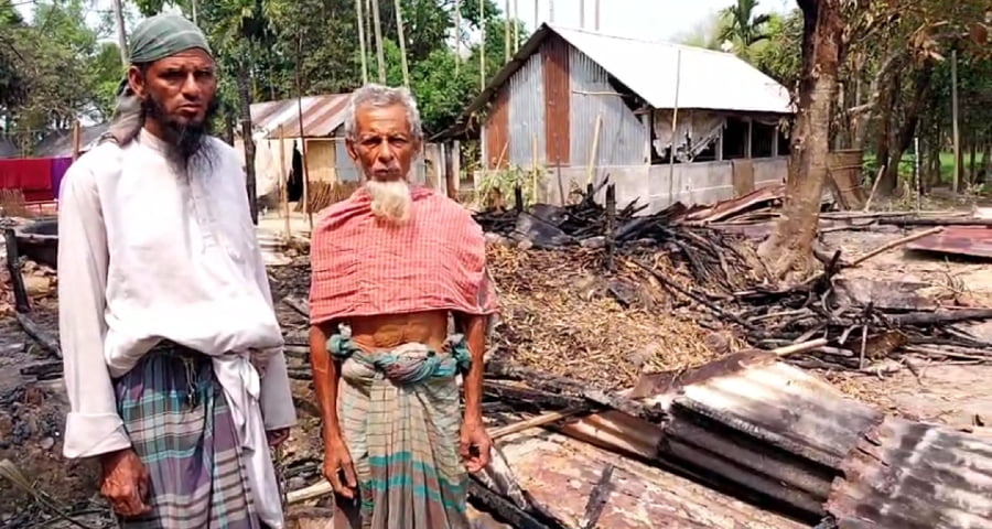 আগুনে পুড়ে মরল ইমামের চার গরু