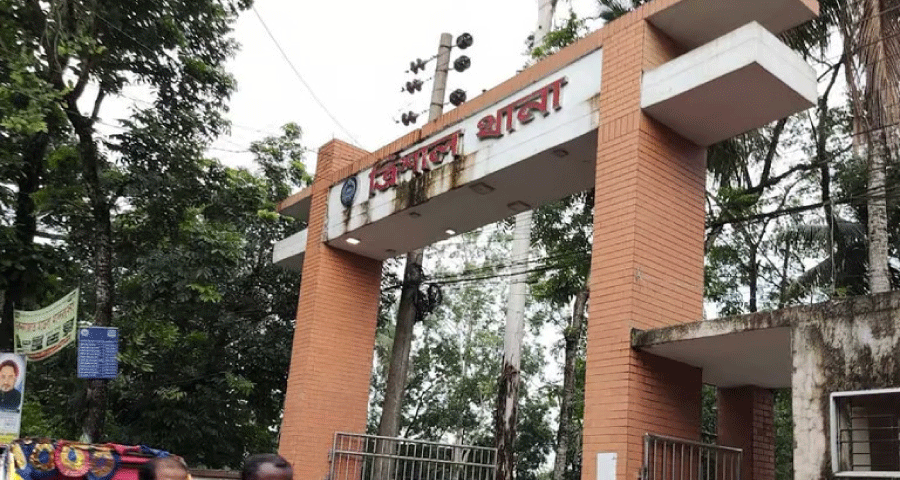 আসামি ধরতে গিয়ে হামলার শিকার ৩ পুলিশ সদস্য