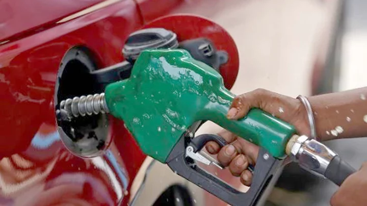 জ্বালানি তেলের দাম বাড়ল