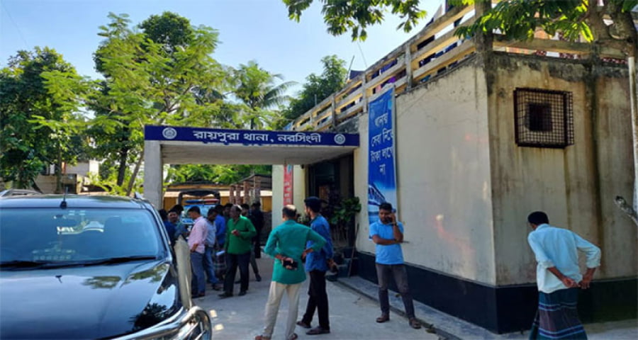 নগদের দুই কর্মীকে গুলি করে ৬০ লাখ টাকা ছিনতাই