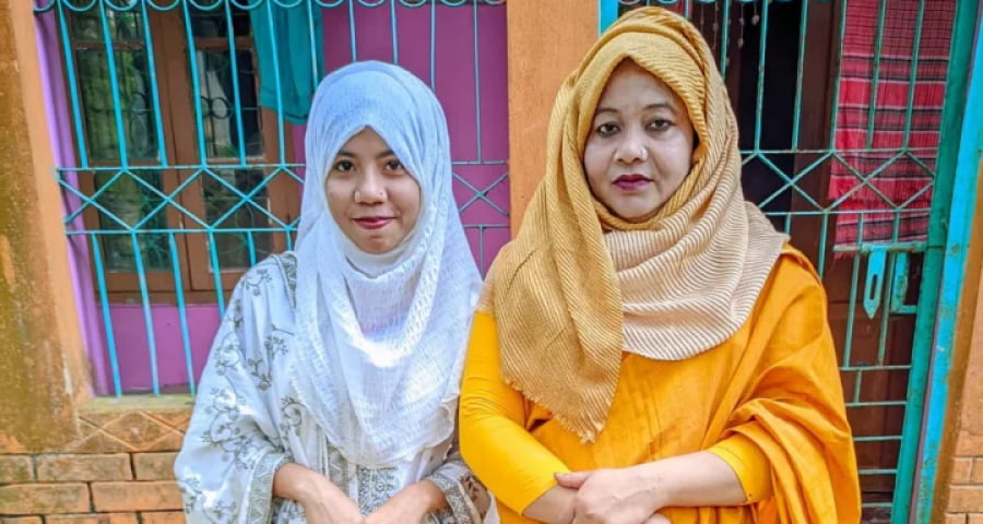 একসঙ্গে এসএসসি পরীক্ষা দিয়ে মা পেলেন জিপিএ ৪.৫৪ ও মেয়ে ২.৬৭