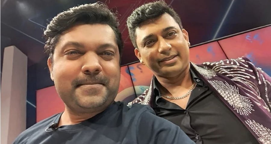 ‘আপনার আমার সেইম কেস; আমরা দুজনই বেহায়া’