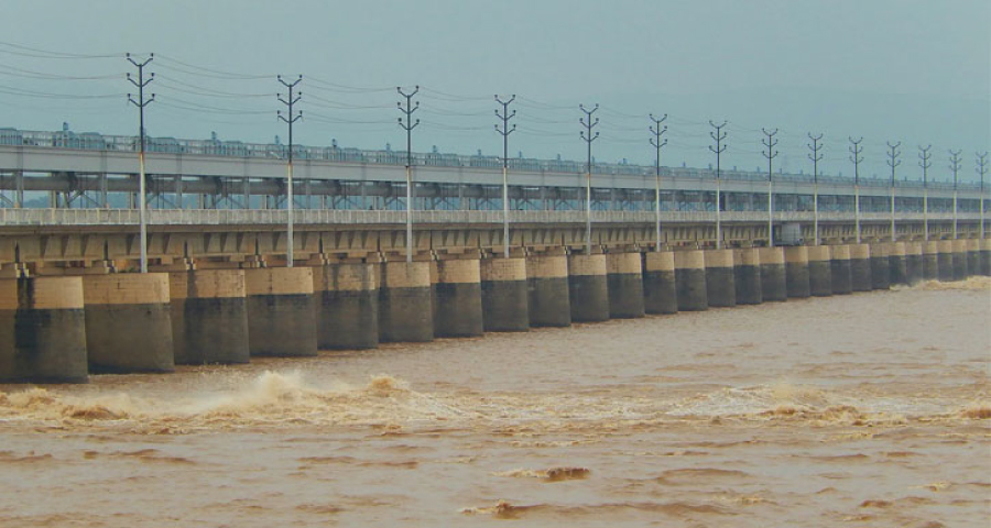 এবার ফারাক্কার ১০৯ গেট খুলল ভারত