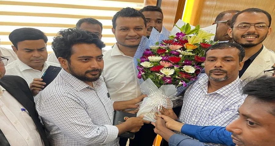 ইন্টারনেট বন্ধে কারা জড়িত, ২৪ ঘণ্টার মধ্যে জানতে চান উপদেষ্টা