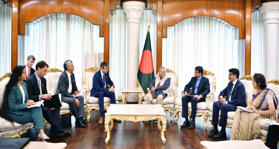 দেশ পুনর্গঠনে যুক্তরাষ্ট্রের সহায়তা চাইলেন ড. মুহাম্মদ ইউনূস