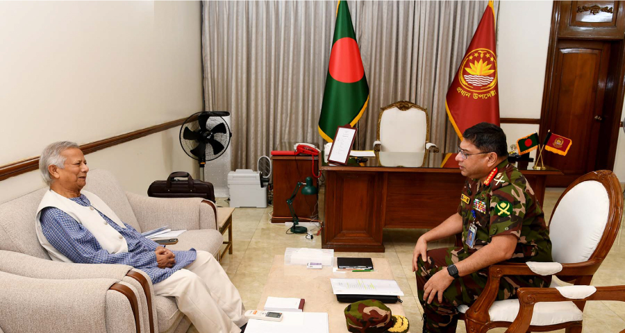 অন্তর্বর্তী সরকারের প্রধান উপদেষ্টার সঙ্গে সেনাপ্রধানের সাক্ষাৎ