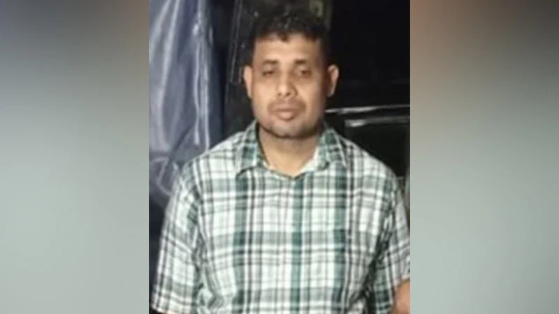 গ্রেপ্তারের পর ফেসবুকে চেয়ারম্যানের ভিডিও বার্তা, অতঃপর…