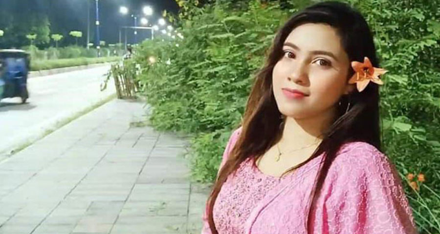 পরীক্ষা দিতে এসে ধরা নিষিদ্ধ সংগঠনের নেত্রী পিয়া