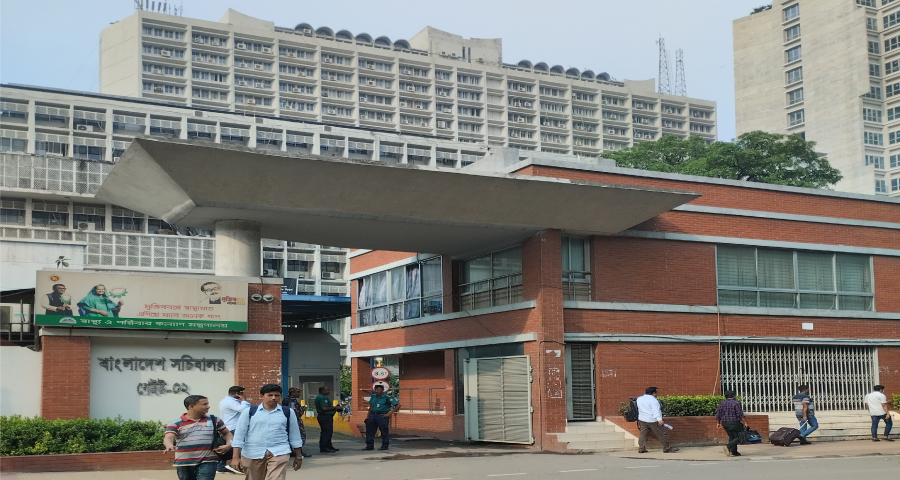 সাংবাদিকদের সচিবালয়ে প্রবেশে সোমবার থেকে অস্থায়ী পাস দেওয়া হবে: তথ্য অধিদপ্তর