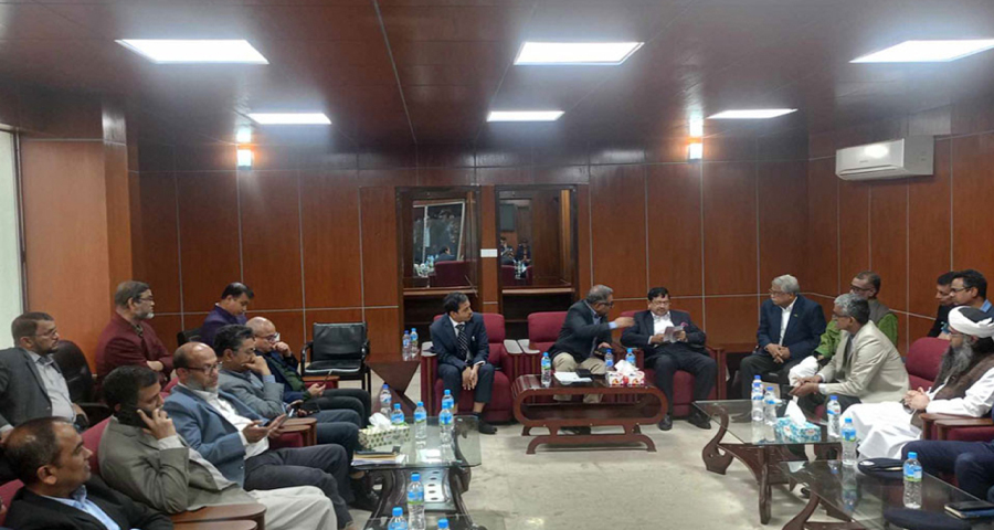 সমঝোতার বৈঠক শেষ, ট্রেন চলাচলের সিদ্ধান্ত আসেনি