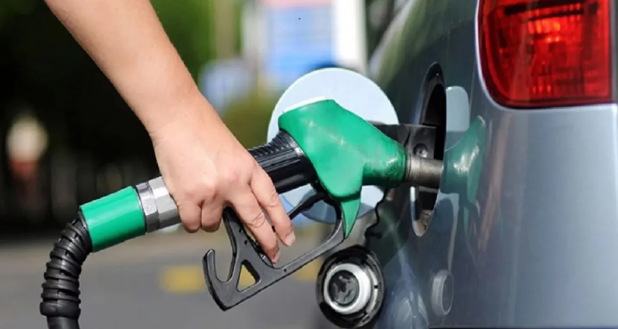 জ্বালানি তেলের দাম বাড়ল, মধ্যরাত থেকে কার্যকর