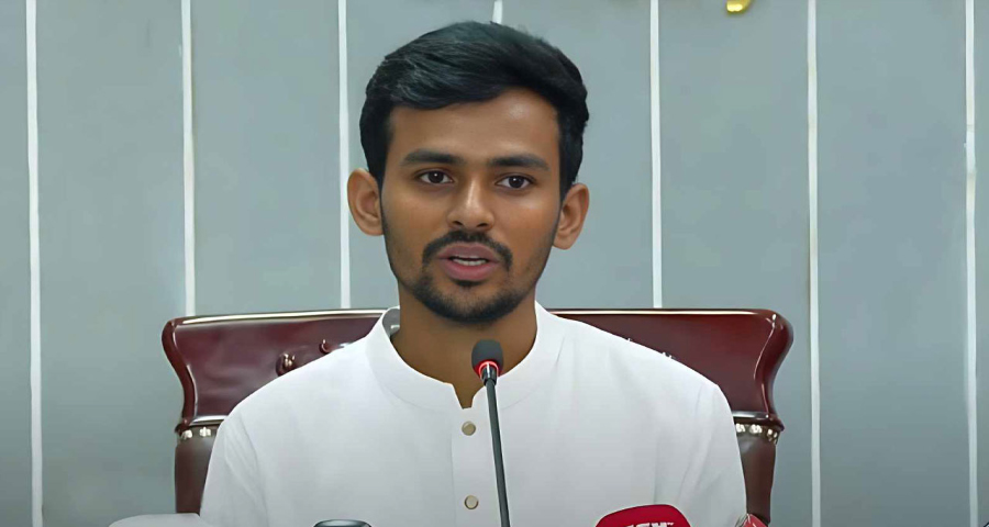 ছাত্র-জনতার নেতৃত্বেই ফ্যাসিস্টদের পতন ঘটেছে : আসিফ মাহমুদ