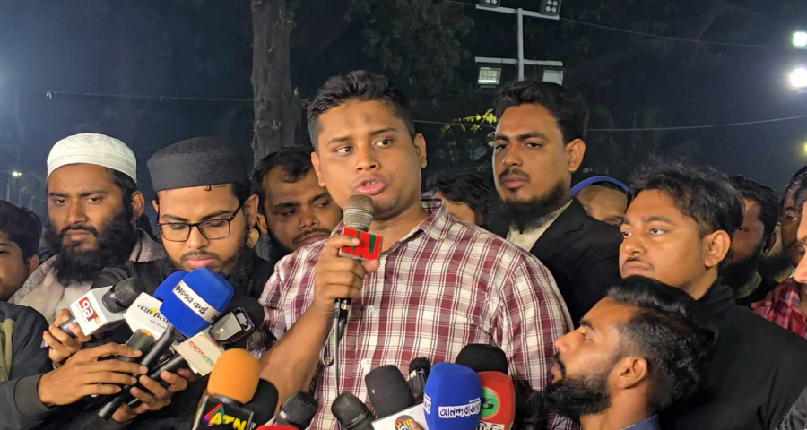 হাসনাতের শপথ: ‘আওয়ামী লীগকে নিষিদ্ধ করেই ছাড়ব’